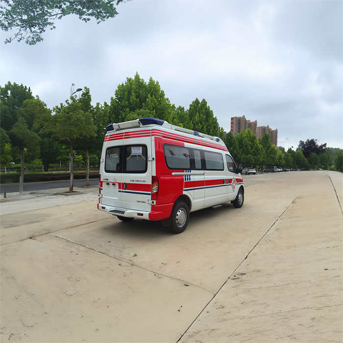 深圳出租急救车联系电话