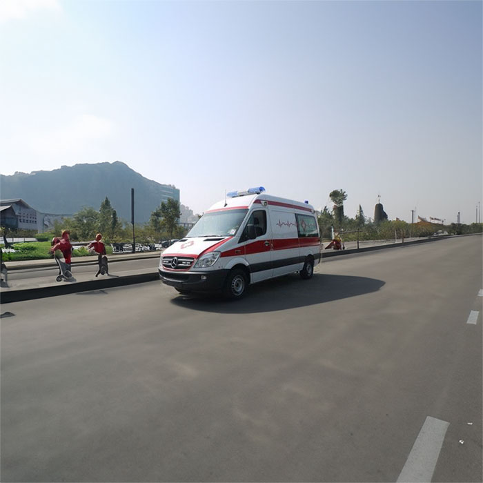 深圳出租救护车电话