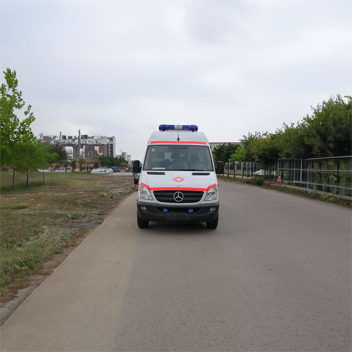 深圳出租救护车电话