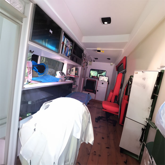 深圳出租救护车联系电话