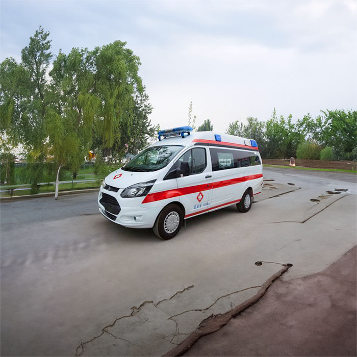 深圳租赁私人救护车联系方式