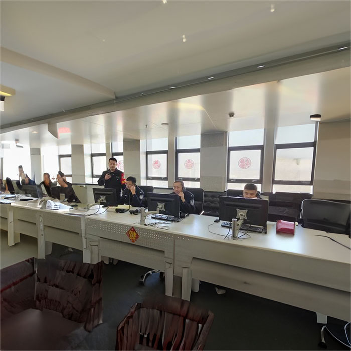 深圳出租救护车联系电话