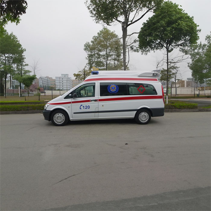 深圳出租急救车联系电话