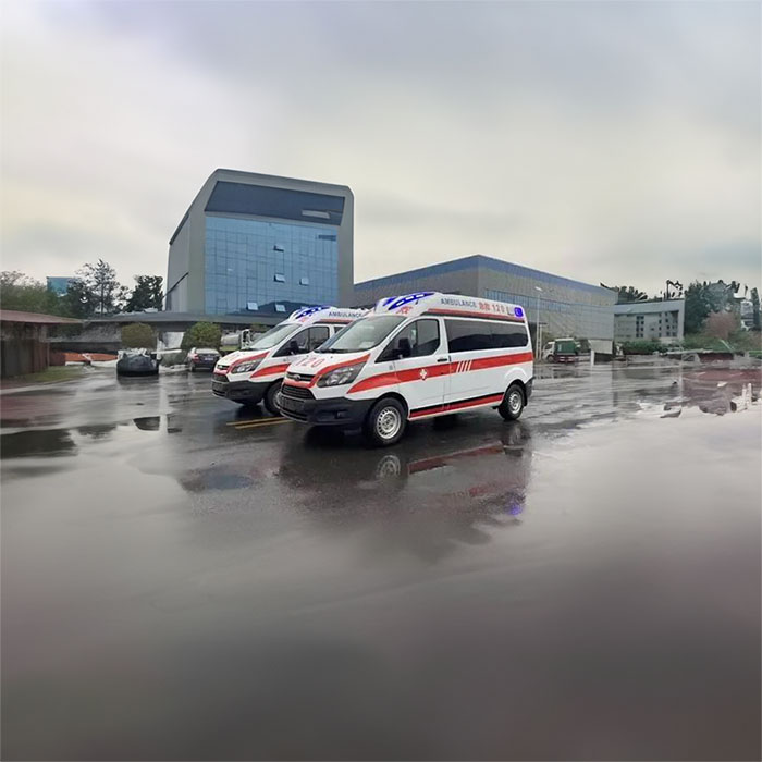 深圳租赁私人救护车联系电话