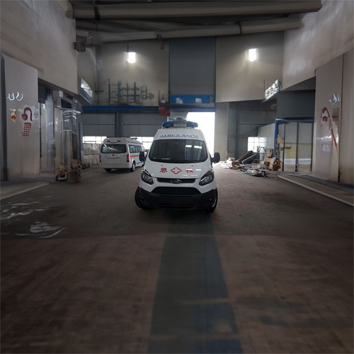 深圳出租私人救护车联系电话