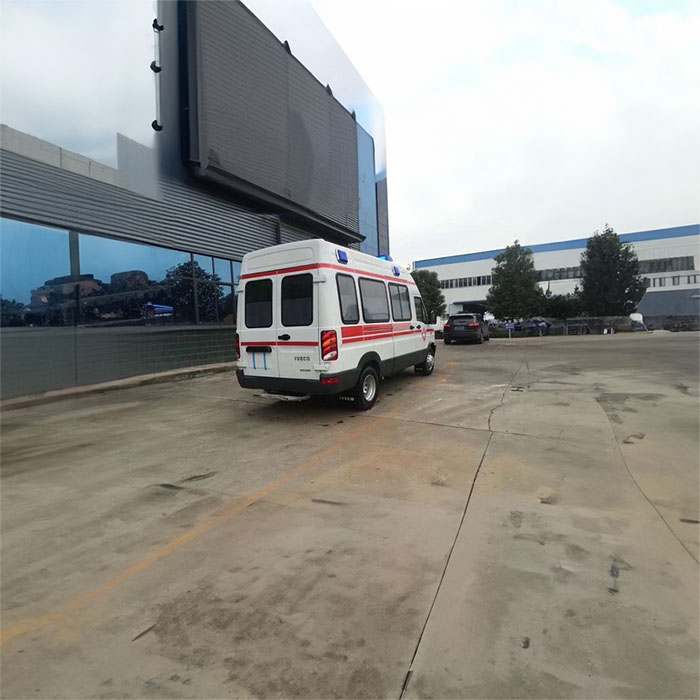 深圳租赁救护车电话号码