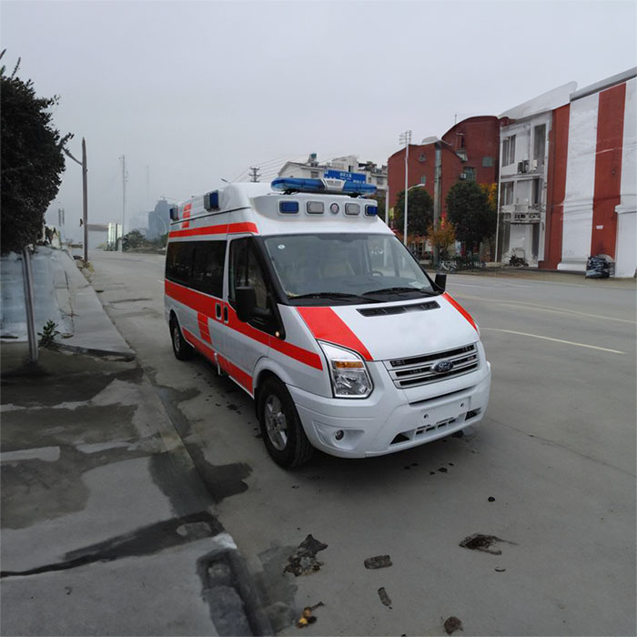 深圳出租私人救护车联系电话