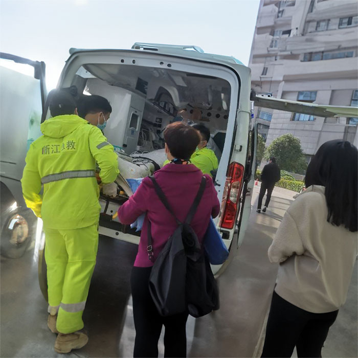 深圳出租急救车联系电话