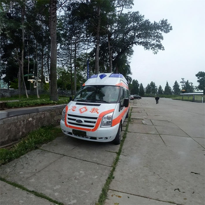 深圳租赁救护车电话