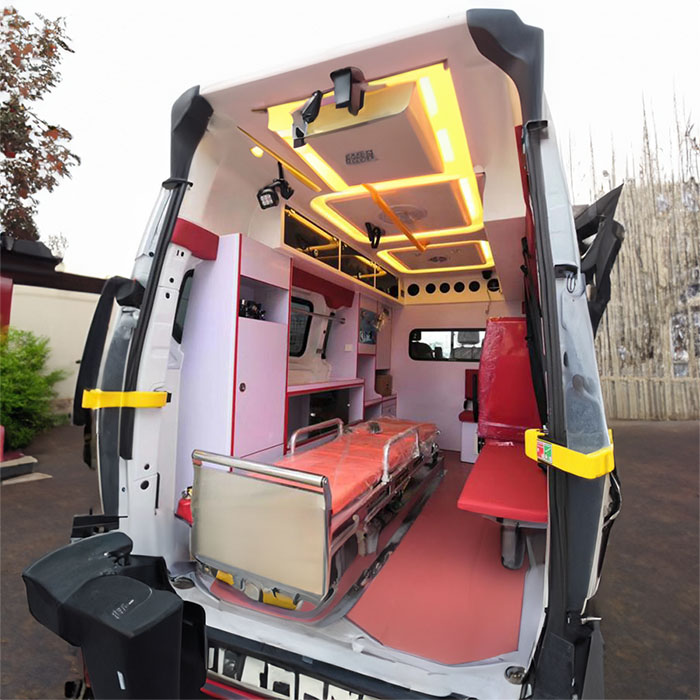 深圳租赁私人救护车联系电话