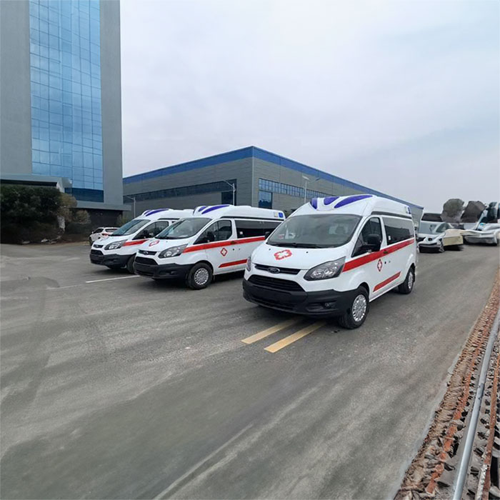 深圳租赁私人救护车电话号码