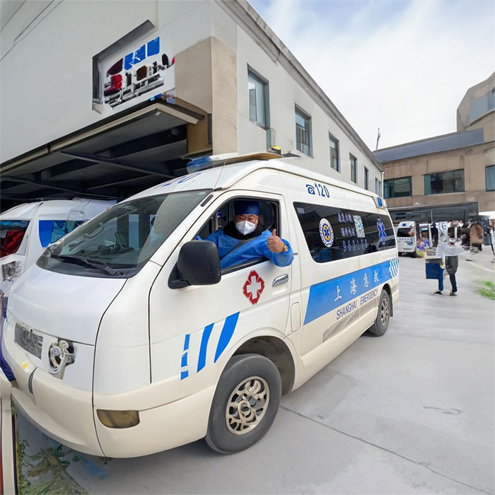 深圳出租私人救护车联系电话
