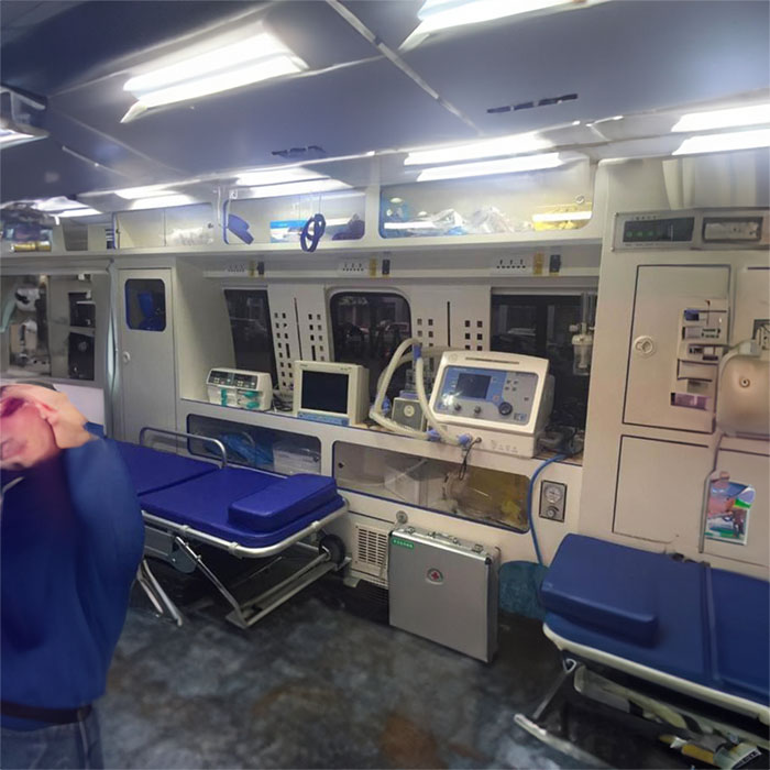 深圳租赁私人救护车电话号码