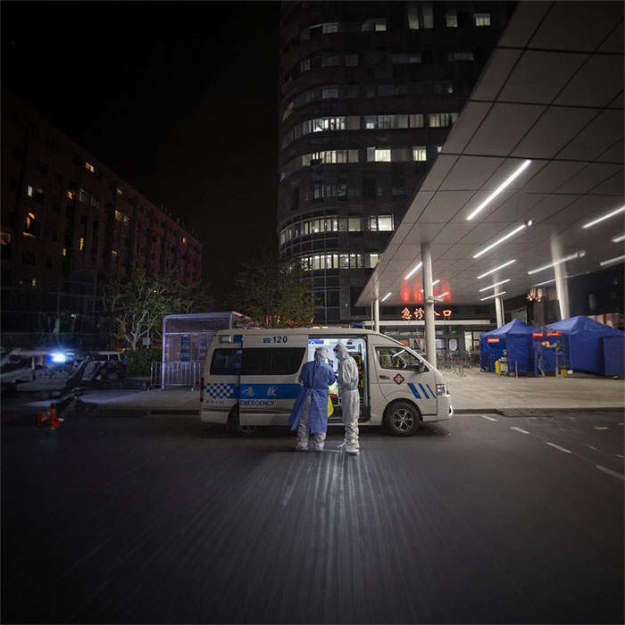 深圳租赁私人救护车电话号码