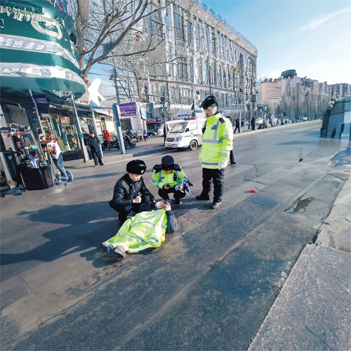 深圳租赁私人救护车联系电话