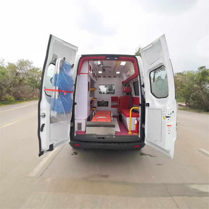 深圳租赁私人救护车电话号码