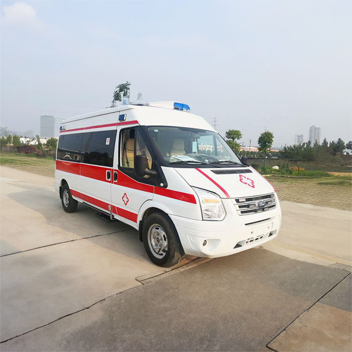 深圳租赁私人救护车联系电话