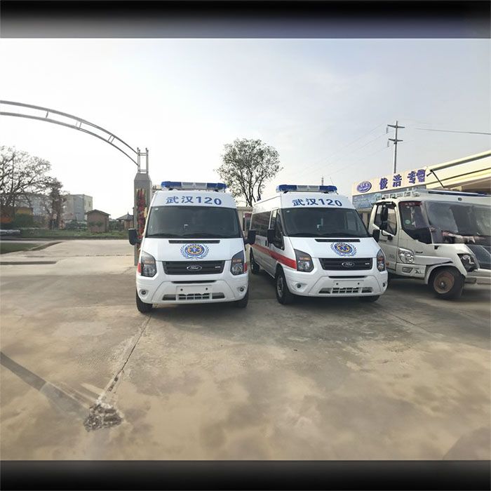 深圳出租私人救护车联系电话