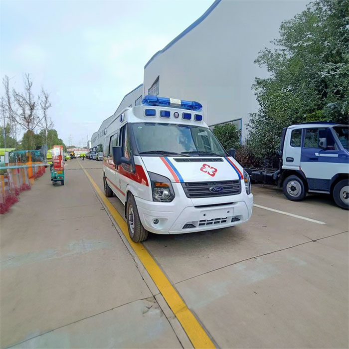 深圳租赁私人救护车联系方式