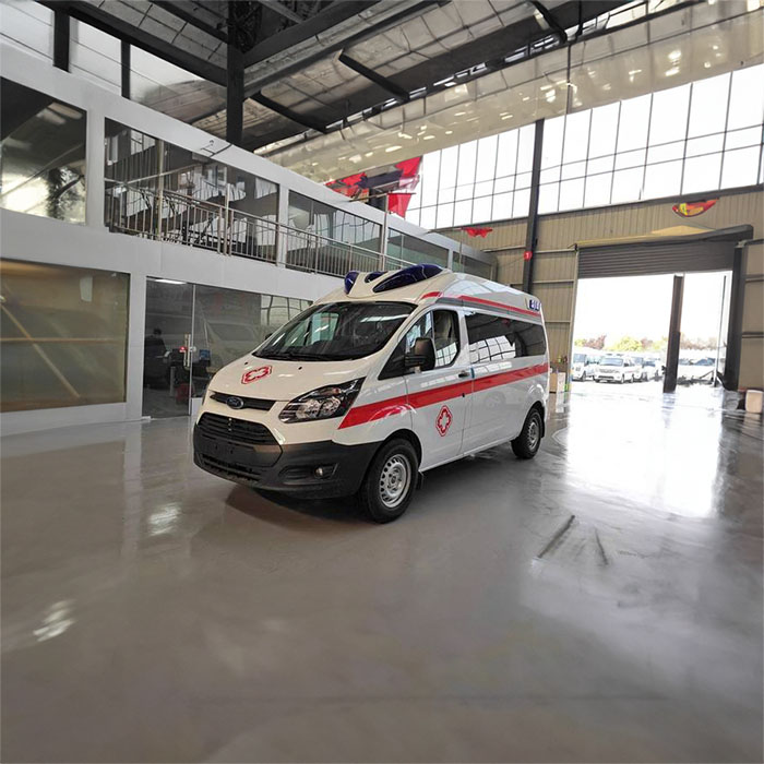 深圳出租救护车联系电话