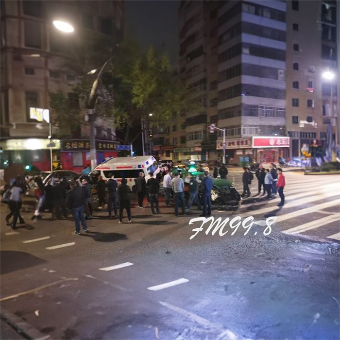 深圳租赁急救车联系电话