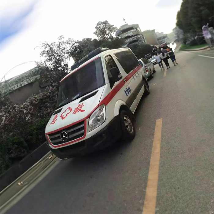 深圳租赁救护车联系方式