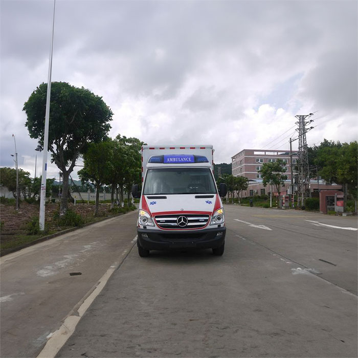 深圳租赁救护车电话