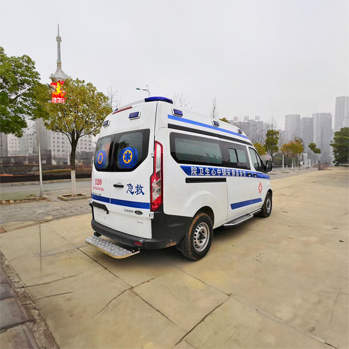 深圳租赁救护车电话