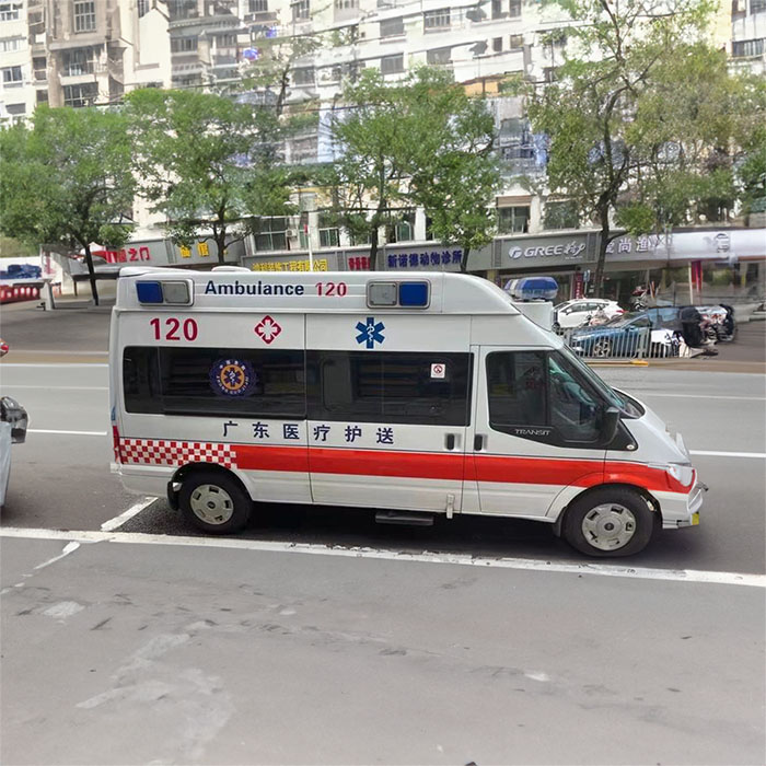 深圳租赁私人救护车电话