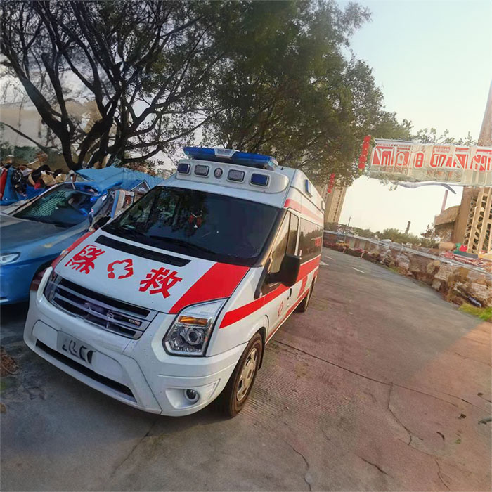 深圳出租私人救护车联系电话