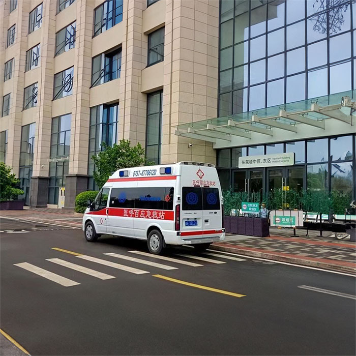 深圳出租救护车联系方式