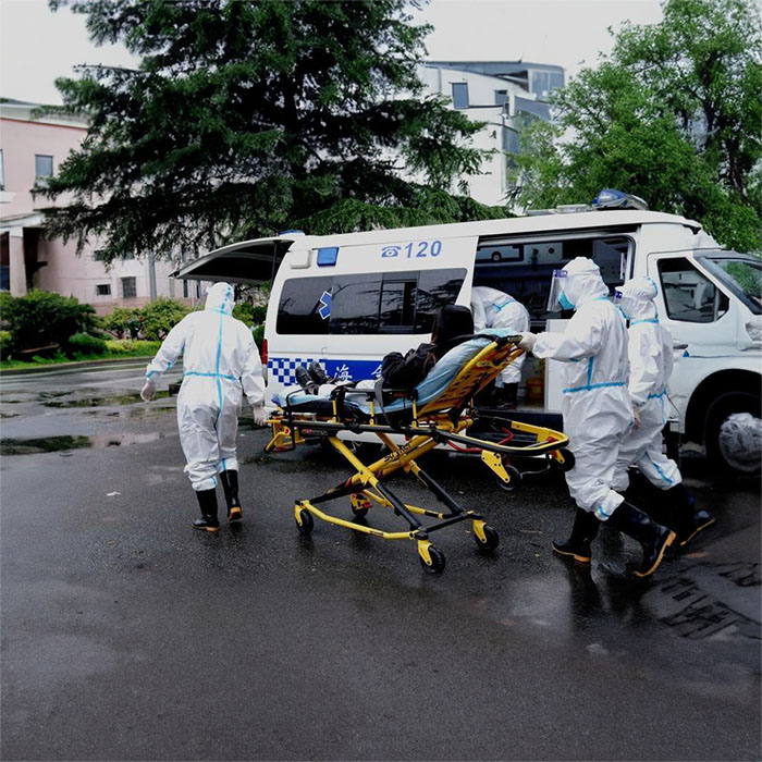 深圳租赁救护车电话