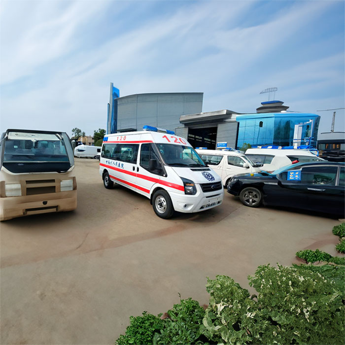 深圳租赁私人救护车联系方式