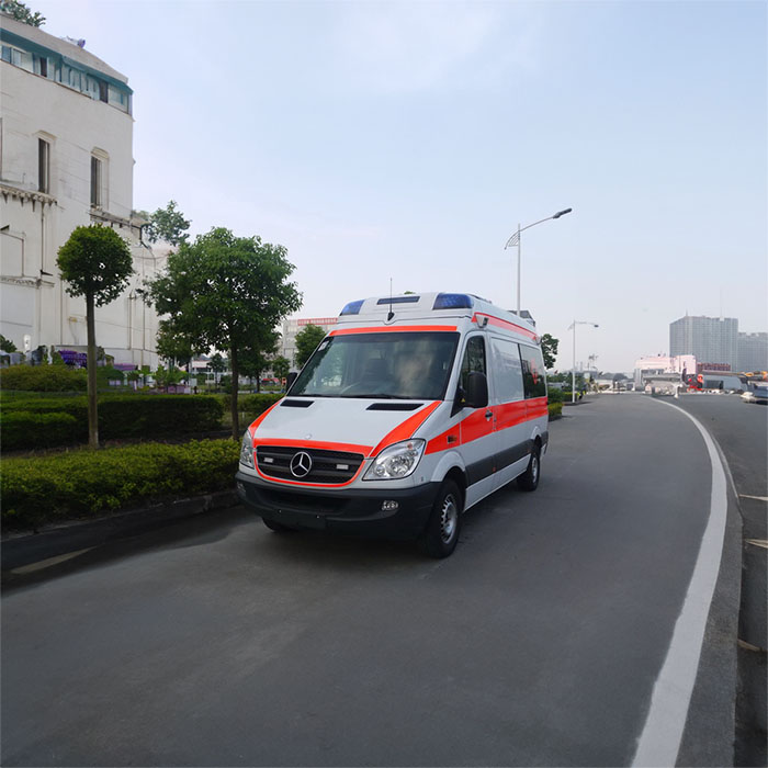深圳租赁救护车联系方式