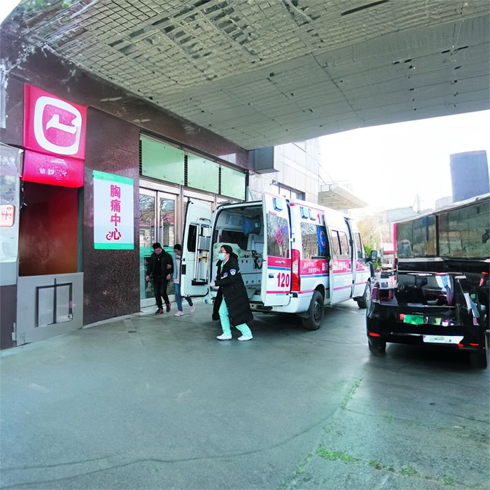 深圳出租急救车联系方式