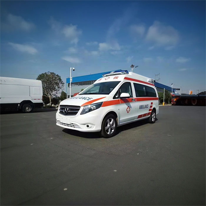 深圳租赁私人救护车联系电话