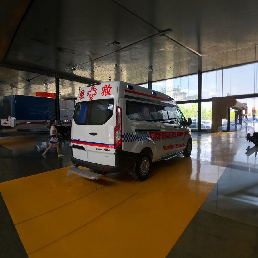 深圳出租救护车联系电话