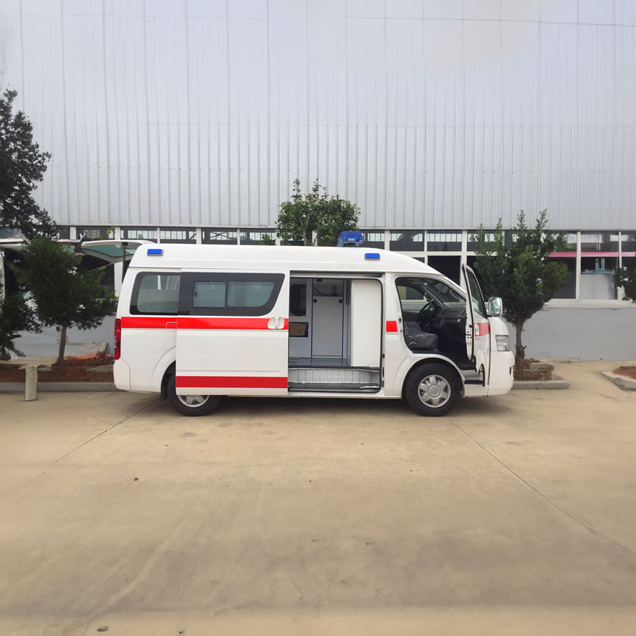 深圳出租救护车联系电话