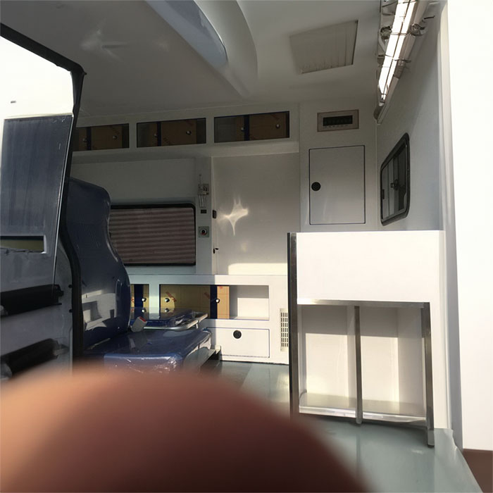 深圳出租私人救护车电话