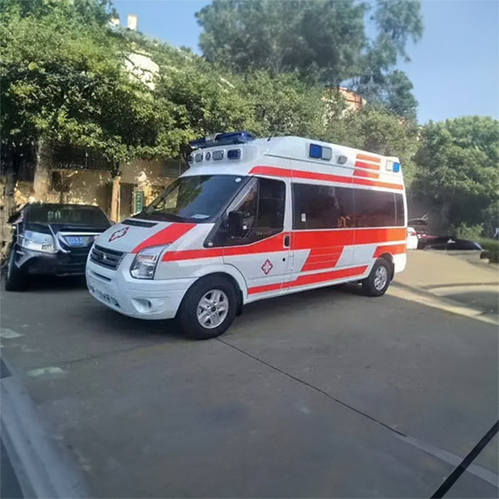 深圳出租私人救护车联系方式