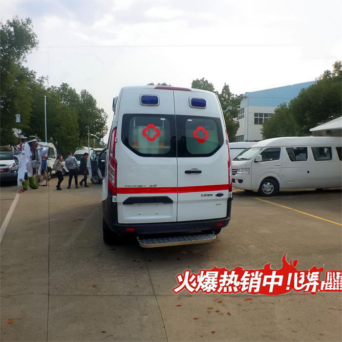 深圳出租救护车联系电话