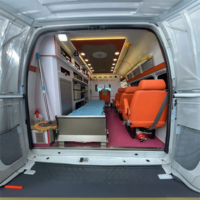 深圳出租私人救护车联系电话