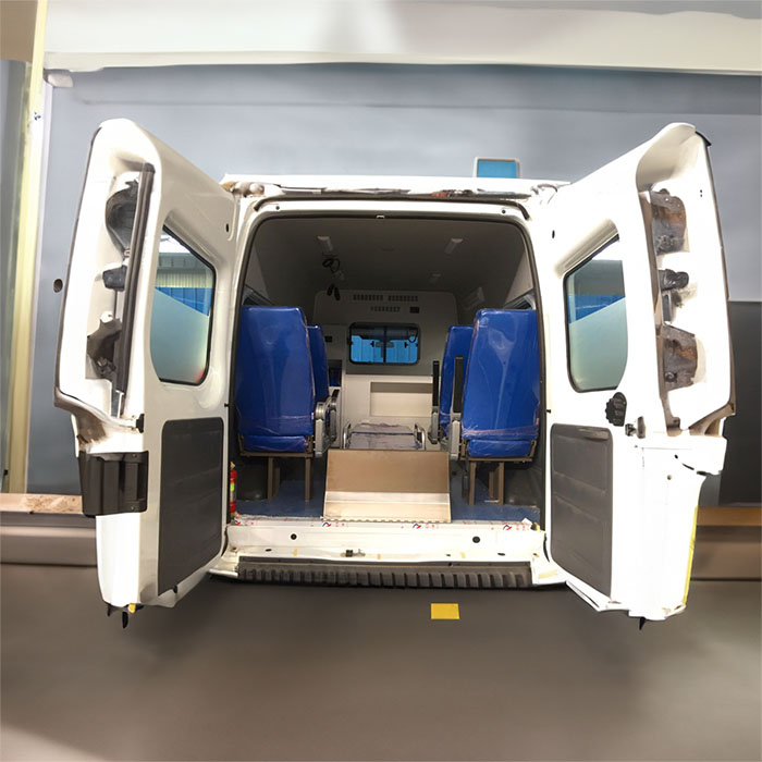 深圳租赁私人救护车联系方式