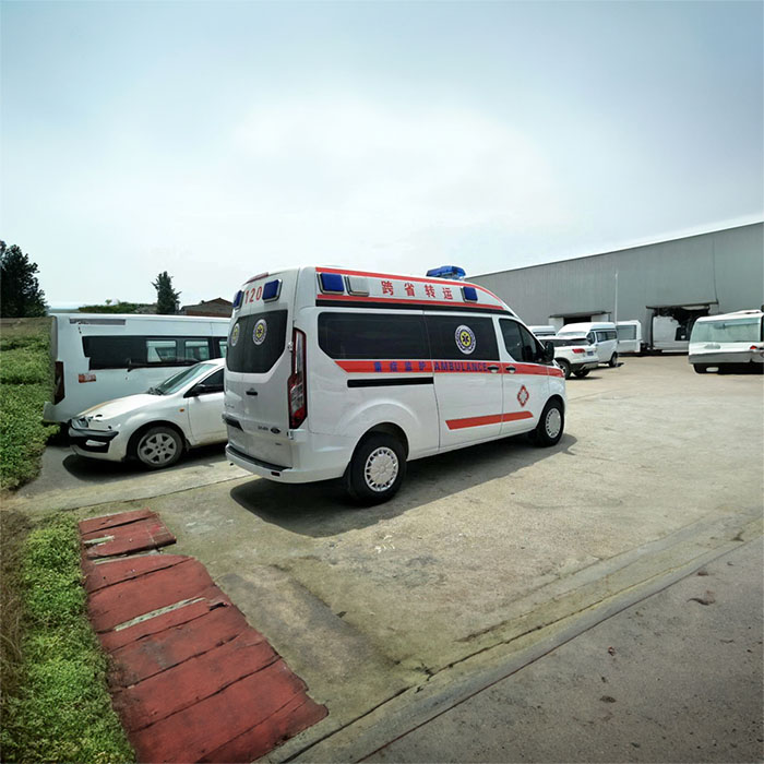 深圳出租急救车联系电话