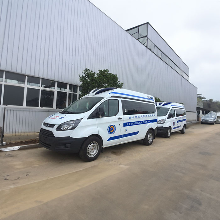 深圳租赁私人救护车联系方式