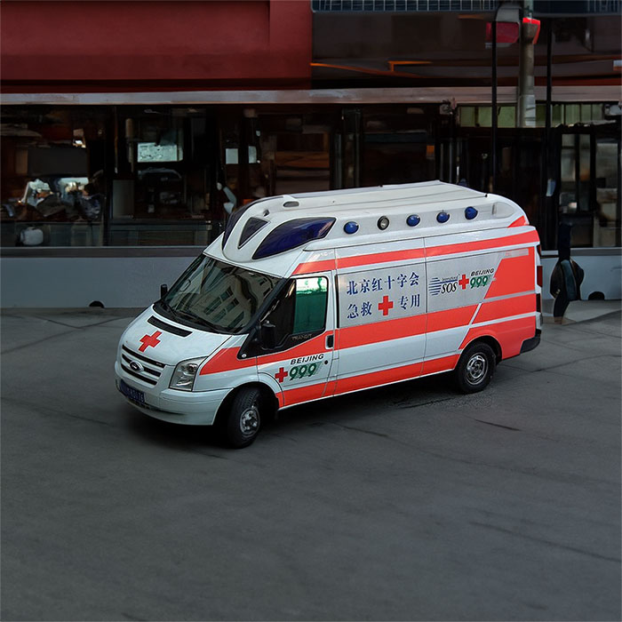 深圳出租急救车联系电话