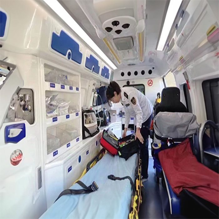 深圳租赁私人救护车电话