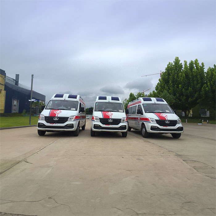 深圳出租私人救护车联系电话