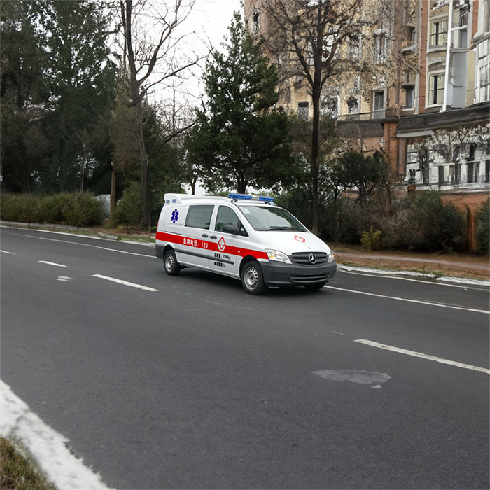 深圳租赁救护车电话号码