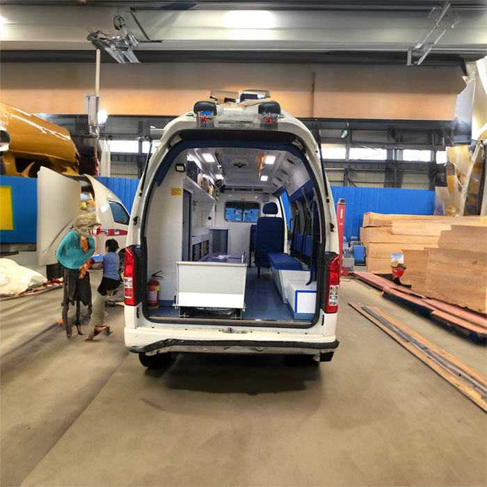 深圳出租救护车电话号码